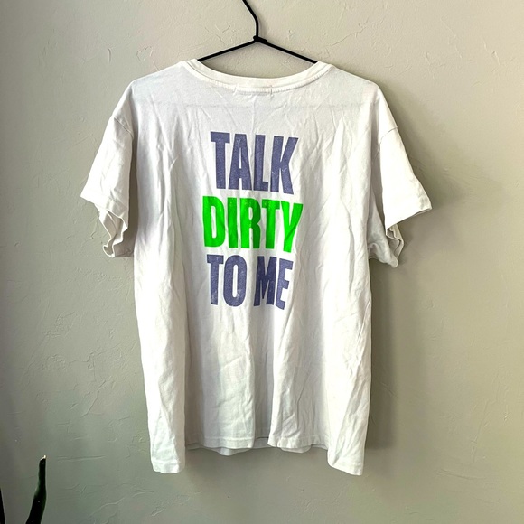 🖤NEW DAYDREAMER POISON TALK DIRTY TO ME TOUR TEE IN VINTAGE WHITE M 1X - Picture 3 of 3